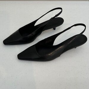 H&M Black Slingback Pointed-Toe Kitten Heel Pumps